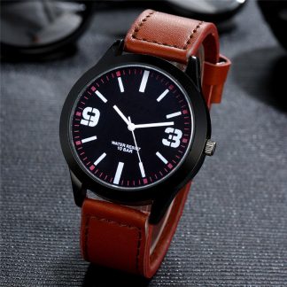 Simple Leather Band Analog Quartz Round Men Wrist Watch