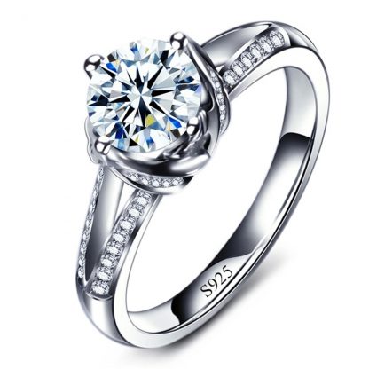 Brilliant Crystal High Quality Cubic Zirconia Women Fashion Ring