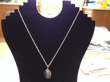 Natural Stone Pendant Necklace Women Fashion Jewelry