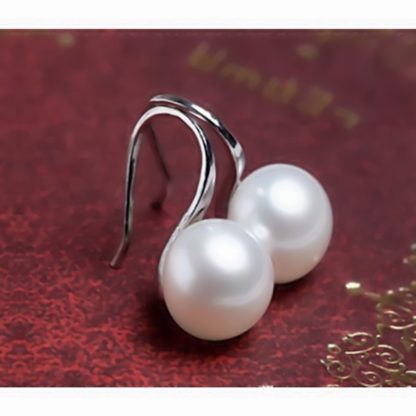 Simple White Round Faux Pearl Women Fashion Jewelry Hook Earrings